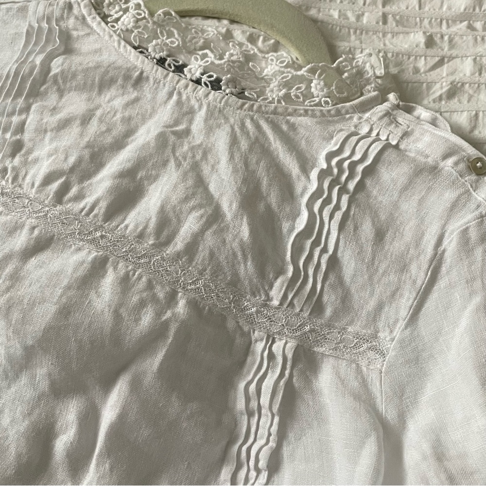 ZARA BASIC Dainty Linen Blouse